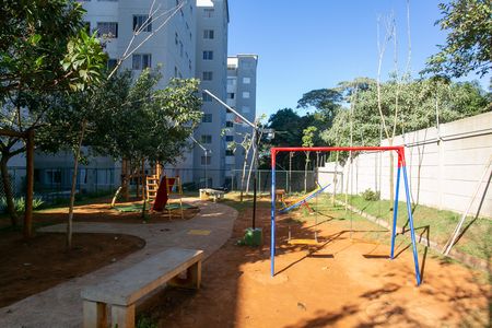 Apartamento para alugar com 40m², 2 quartos e 1 vagaÁrea comum - Playground