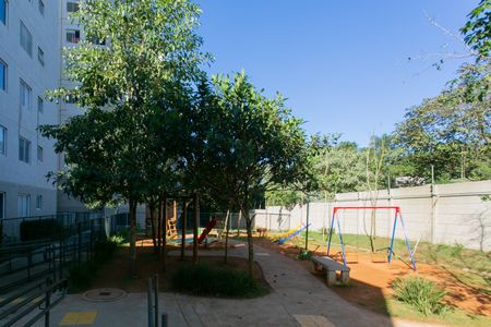 Apartamento para alugar com 40m², 2 quartos e 1 vagaÁrea comum - Playground