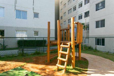 Apartamento para alugar com 40m², 2 quartos e 1 vagaÁrea comum - Playground