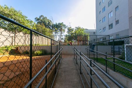 Apartamento para alugar com 40m², 2 quartos e 1 vagaÁrea comum 
