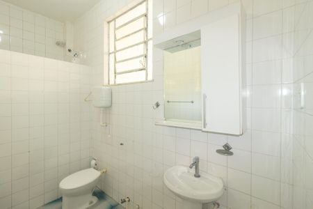 Casa para alugar com 300m², 2 quartos e 3 vagas Casa para alugar com 300m², 2 quartos e 3 vagasBanheiro