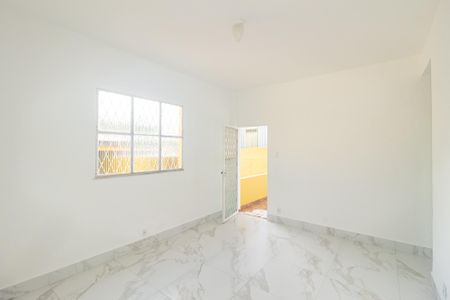 Casa para alugar com 300m², 2 quartos e 3 vagas Casa para alugar com 300m², 2 quartos e 3 vagasSala