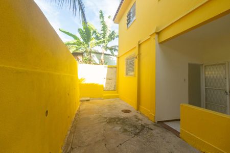 Casa para alugar com 300m², 2 quartos e 3 vagas Casa para alugar com 300m², 2 quartos e 3 vagasVaranda