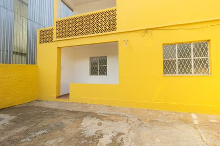 Casa para alugar com 300m², 2 quartos e 3 vagas Casa para alugar com 300m², 2 quartos e 3 vagasVaranda