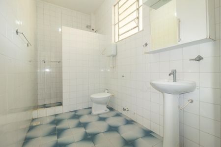 Casa para alugar com 300m², 2 quartos e 3 vagas Casa para alugar com 300m², 2 quartos e 3 vagasBanheiro