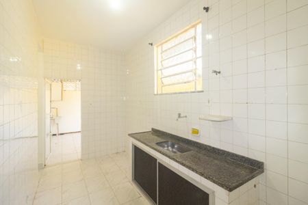 Casa para alugar com 300m², 2 quartos e 3 vagas Casa para alugar com 300m², 2 quartos e 3 vagasCozinha