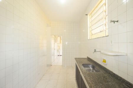 Casa para alugar com 300m², 2 quartos e 3 vagas Casa para alugar com 300m², 2 quartos e 3 vagasCozinha