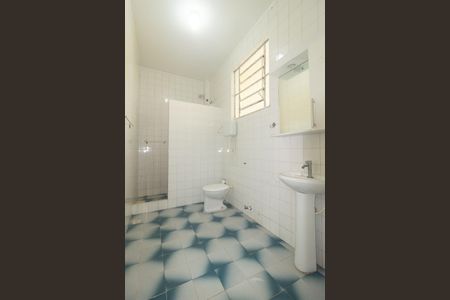 Casa para alugar com 300m², 2 quartos e 3 vagas Casa para alugar com 300m², 2 quartos e 3 vagasBanheiro