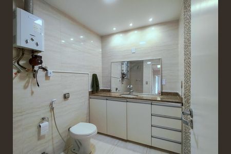 Apartamento para alugar com 104m², 3 quartos e 1 vagaBanheiro Corredor