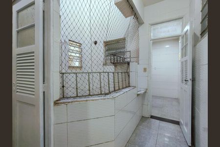 Apartamento para alugar com 104m², 3 quartos e 1 vagaÁrea de Serviço