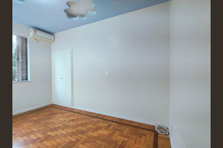 Apartamento para alugar com 104m², 3 quartos e 1 vagaQuarto 2