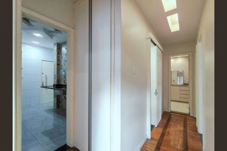 Corredor de apartamento para alugar com 3 quartos, 104m² em Tijuca, Rio de Janeiro