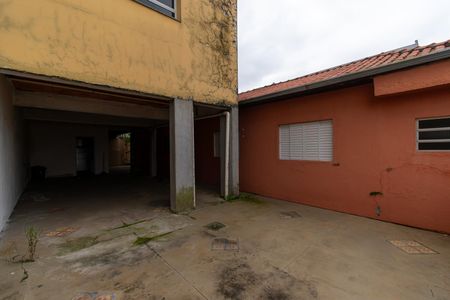 Casa para alugar com 150m², 2 quartos e 1 vaga Casa para alugar com 150m², 2 quartos e 1 vagaQuintal