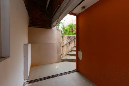 Casa para alugar com 150m², 2 quartos e 1 vaga Casa para alugar com 150m², 2 quartos e 1 vagaQuintal