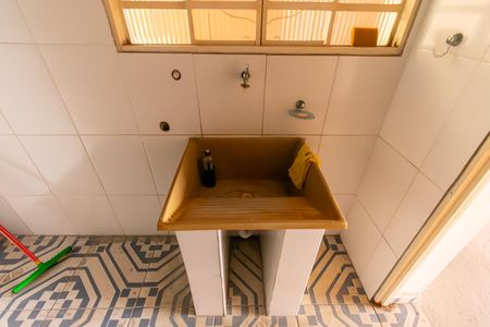 Casa para alugar com 150m², 2 quartos e 1 vaga Casa para alugar com 150m², 2 quartos e 1 vagaLavanderia