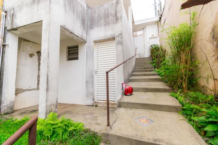 Casa para alugar com 150m², 2 quartos e 1 vaga Casa para alugar com 150m², 2 quartos e 1 vagaEntrada