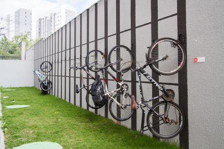 Apartamento para alugar com 2 quartos, 40m² em Santo Amaro, São Paulo