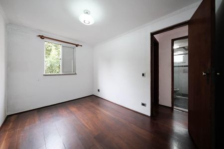 Quarto 1 de apartamento à venda com 2 quartos, 57m² em Vila Silvia, São Paulo