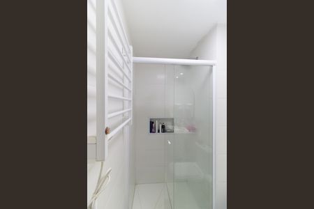 Apartamento à venda com 54m², 2 quartos e 1 vaga Apartamento à venda com 54m², 2 quartos e 1 vagaBanheiro da Suíte