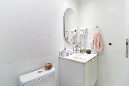 Apartamento à venda com 54m², 2 quartos e 1 vaga Apartamento à venda com 54m², 2 quartos e 1 vagaBanheiro da Suíte