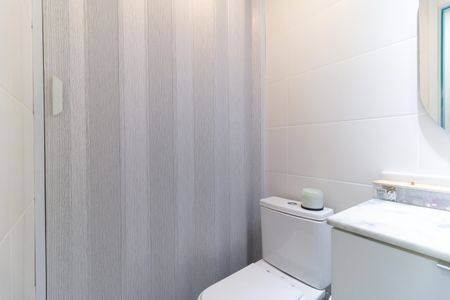 Apartamento à venda com 54m², 2 quartos e 1 vaga Apartamento à venda com 54m², 2 quartos e 1 vagaBanheiro Social (Lavanderia)
