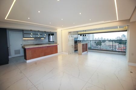 Apartamento à venda com 128m², 3 quartos e 3 vagas Apartamento à venda com 128m², 3 quartos e 3 vagasSala