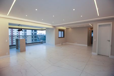 Sala de apartamento à venda com 3 quartos, 128m² em Vila Gilda, Santo André