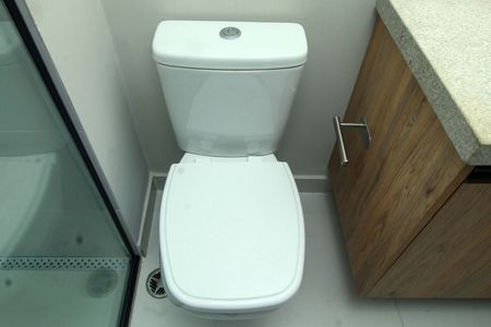 Apartamento à venda com 128m², 3 quartos e 3 vagas Apartamento à venda com 128m², 3 quartos e 3 vagasBanheiro da Suíte 3