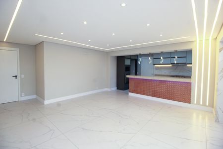 Apartamento à venda com 128m², 3 quartos e 3 vagas Apartamento à venda com 128m², 3 quartos e 3 vagasSala