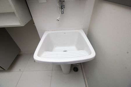Apartamento à venda com 128m², 3 quartos e 3 vagas Apartamento à venda com 128m², 3 quartos e 3 vagasÁrea de Serviço