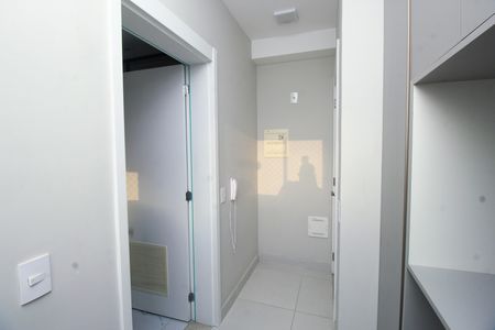 Apartamento à venda com 128m², 3 quartos e 3 vagas Apartamento à venda com 128m², 3 quartos e 3 vagasÁrea de Serviço