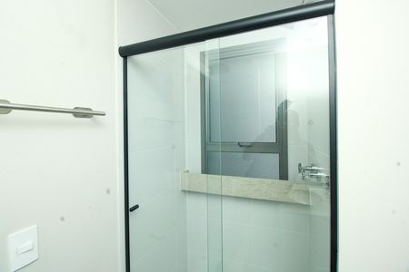 Apartamento à venda com 128m², 3 quartos e 3 vagas Apartamento à venda com 128m², 3 quartos e 3 vagasBanheiro da Suíte 2