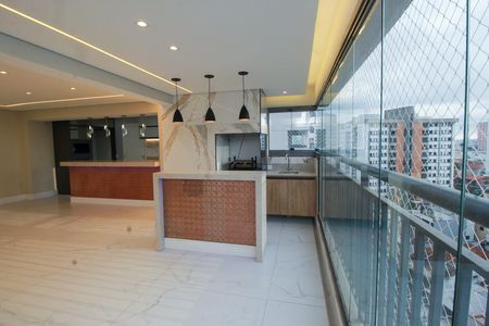 Apartamento à venda com 128m², 3 quartos e 3 vagas Apartamento à venda com 128m², 3 quartos e 3 vagasVaranda gourmet