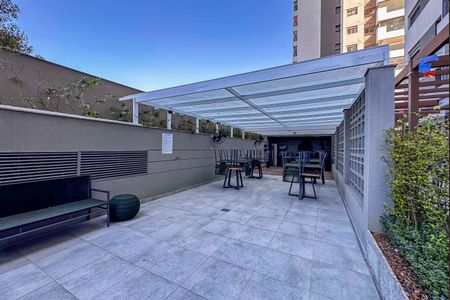 Apartamento à venda com 128m², 3 quartos e 3 vagas Apartamento à venda com 128m², 3 quartos e 3 vagasChurrasqueira