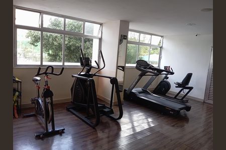 Apartamento para alugar com 60m², 2 quartos e 1 vaga Apartamento para alugar com 60m², 2 quartos e 1 vagaÁrea comum - Academia
