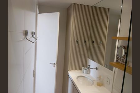 Apartamento para alugar com 60m², 2 quartos e 1 vaga Apartamento para alugar com 60m², 2 quartos e 1 vagaBanheiro