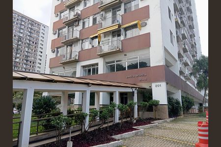 Apartamento para alugar com 60m², 2 quartos e 1 vaga Apartamento para alugar com 60m², 2 quartos e 1 vagaFachada do bloco