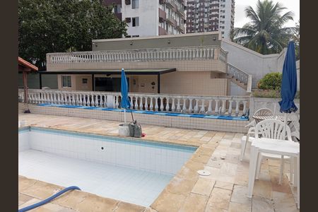 Apartamento para alugar com 60m², 2 quartos e 1 vaga Apartamento para alugar com 60m², 2 quartos e 1 vagaÁrea comum - Piscina