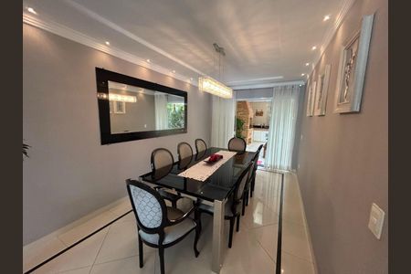 Casa à venda com 302m², 4 quartos e 5 vagas