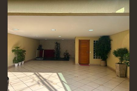 Casa à venda com 302m², 4 quartos e 5 vagas