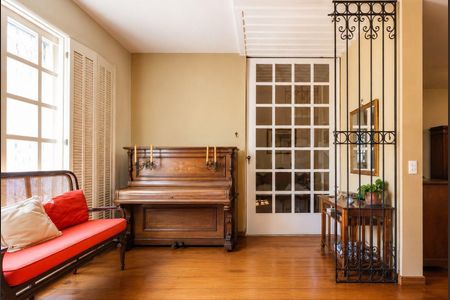 Apartamento à venda com 152m², 3 quartos e 1 vaga