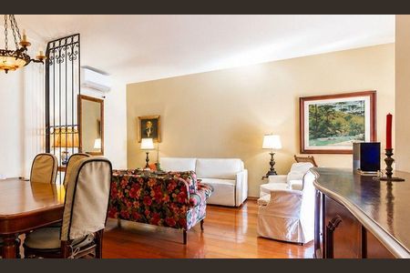 Apartamento à venda com 152m², 3 quartos e 1 vaga