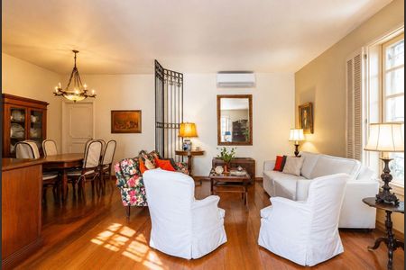 Apartamento à venda com 152m², 3 quartos e 1 vaga