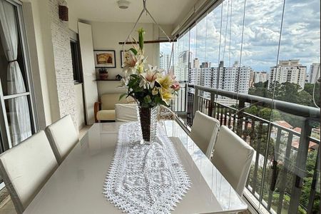 Apartamento à venda com 121m², 3 quartos e 2 vagas