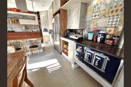 Apartamento à venda com 132m², 3 quartos e 2 vagas