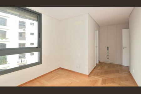 Apartamento à venda com 187m², 3 quartos e 2 vagas
