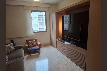 Apartamento à venda com 230m², 3 quartos e 3 vagas
