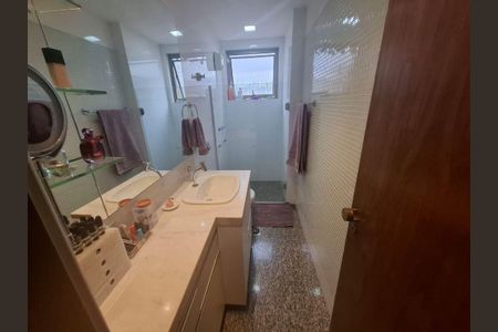 Apartamento à venda com 230m², 3 quartos e 3 vagas