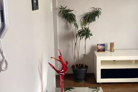 Apartamento à venda com 2 quartos, 60m² em Centro, Belo Horizonte
