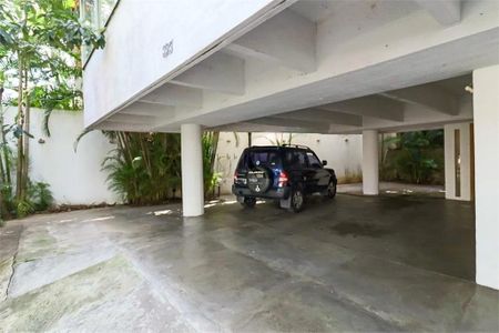 Casa para alugar com 348m², 4 quartos e 8 vagas